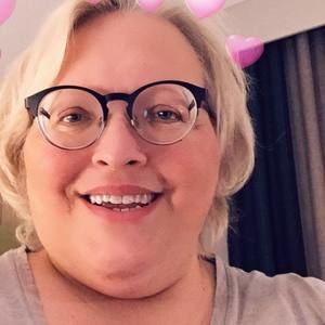 Meet your Posher, Sharon